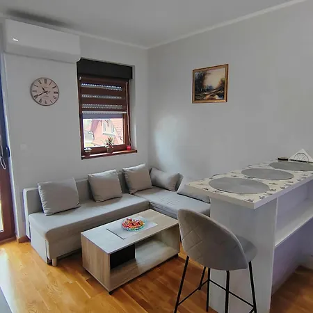 Suncani Vrhovi זלאטיבור