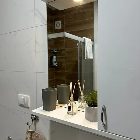 Suncani Vrhovi דירה